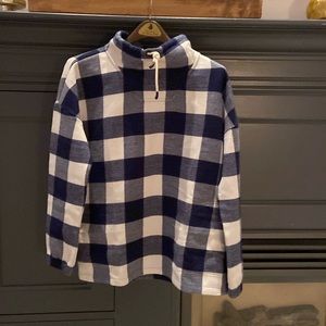Vineyard Vines buffalo check pullover